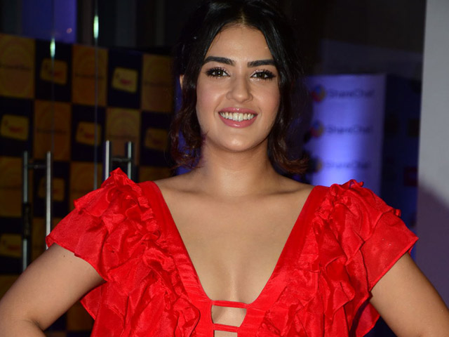 Kavya Thapar at Gaana Mirchi Music Awards